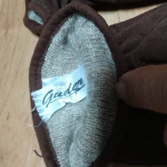 AC DOESKIN LEATHER Wool Lined Tasseled CHOCOLATE Gloves NWOT - Picture 3 of 6